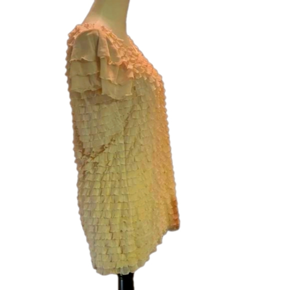 Cocomo Women’s XL Soft Tiered Ruffle Blouse - Pale Peach Stretch Fabric - Picture 2 of 10